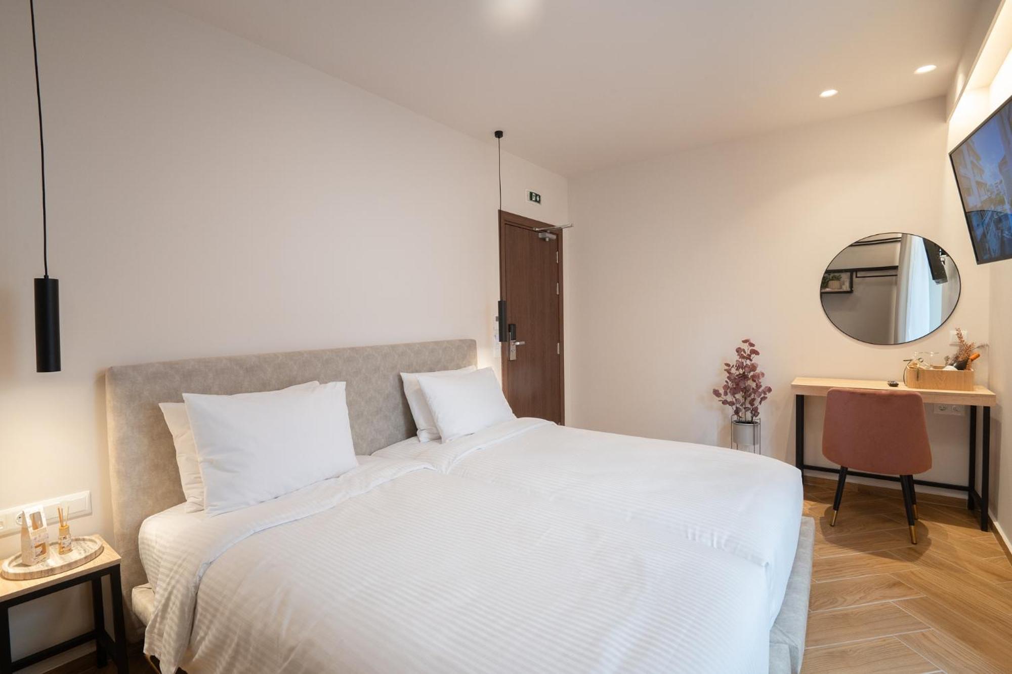 Ira - Ηρα Hotel Kalamata Eksteriør billede